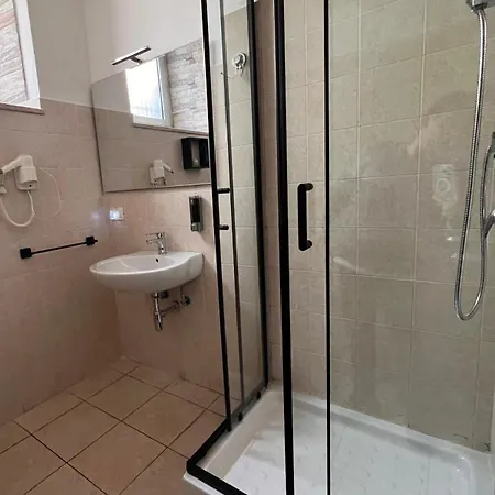 Saint Peter Loft 게스트하우스