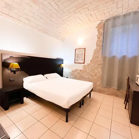 Saint Peter Loft Konukevi Roma